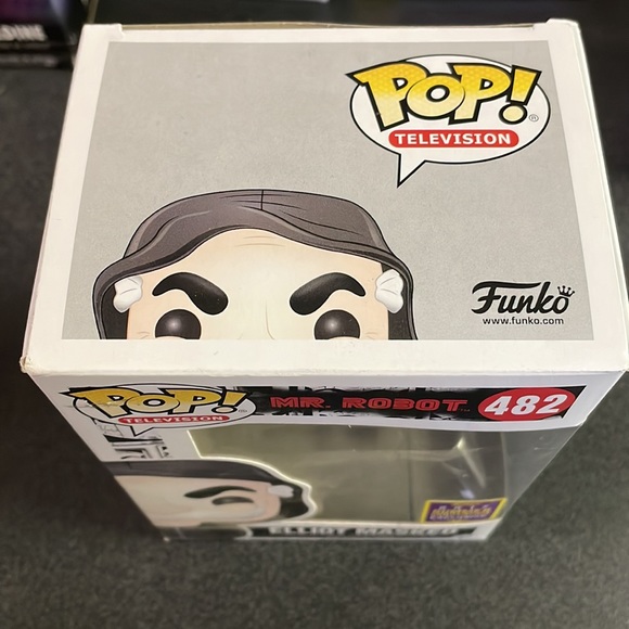 Pop! # 482 ELLIOT MASKED - Picture 3 of 10